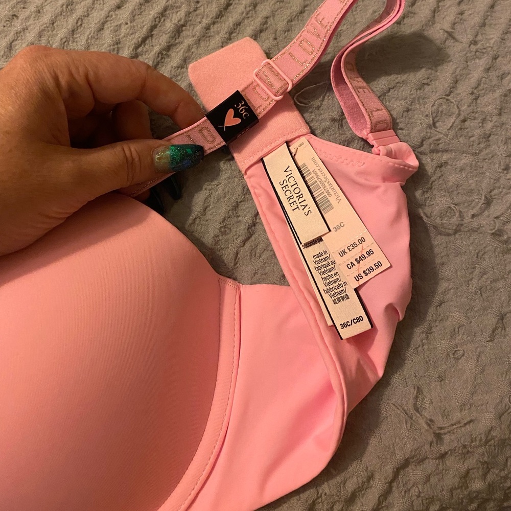 Victorias Secret Pink NWT bra